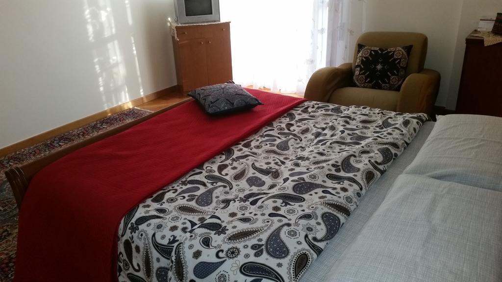 Lian Room B&B กาแซร์ตา ห้อง รูปภาพ